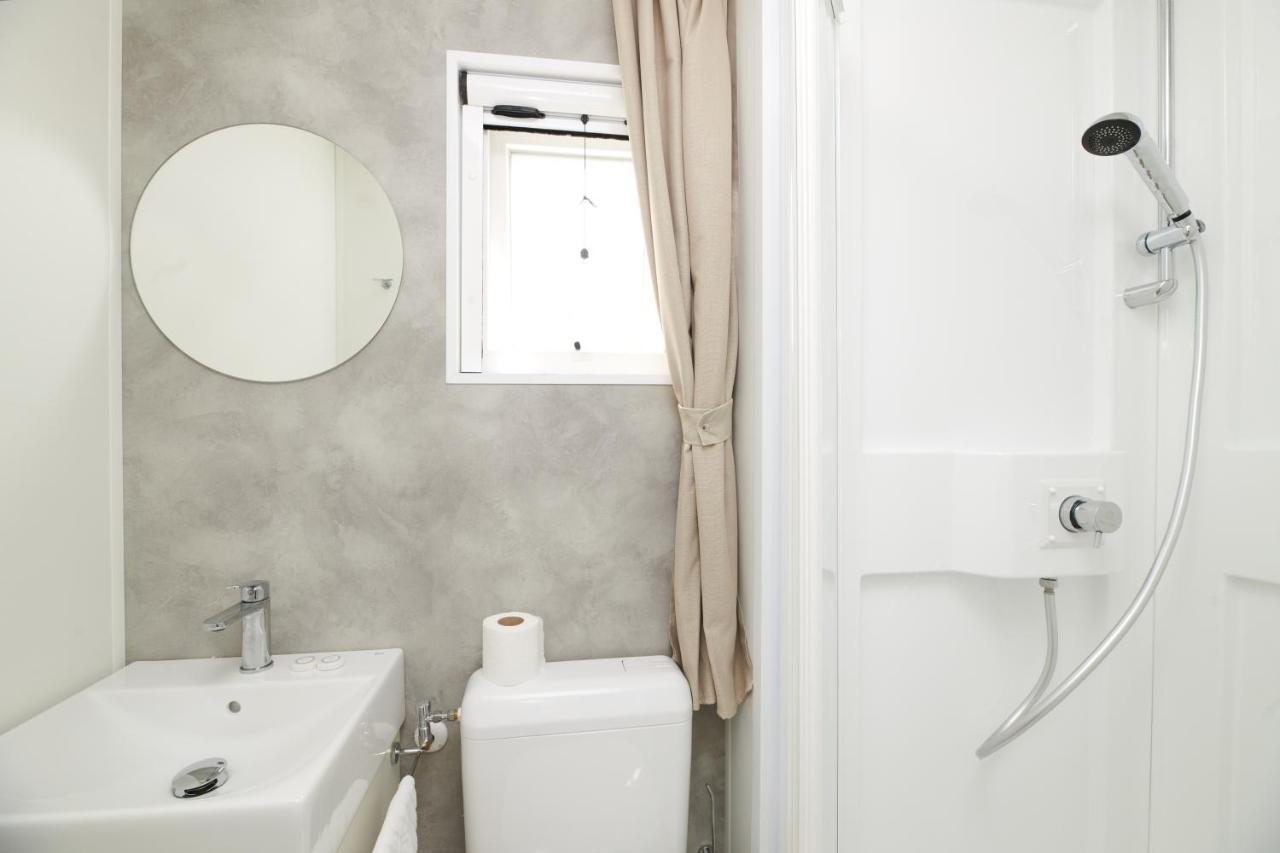 Camping Ulika Mobile Homes - Naturist Červar-Porat Exteriör bild